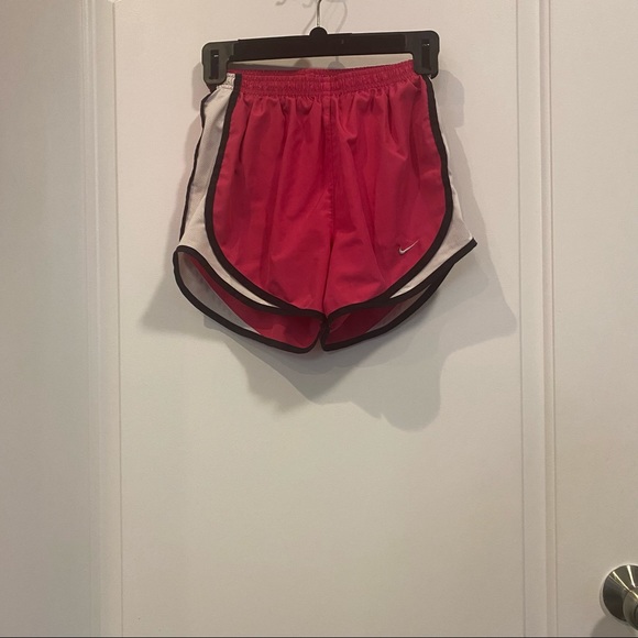 Nike Tempo Shorts - Picture 2 of 3